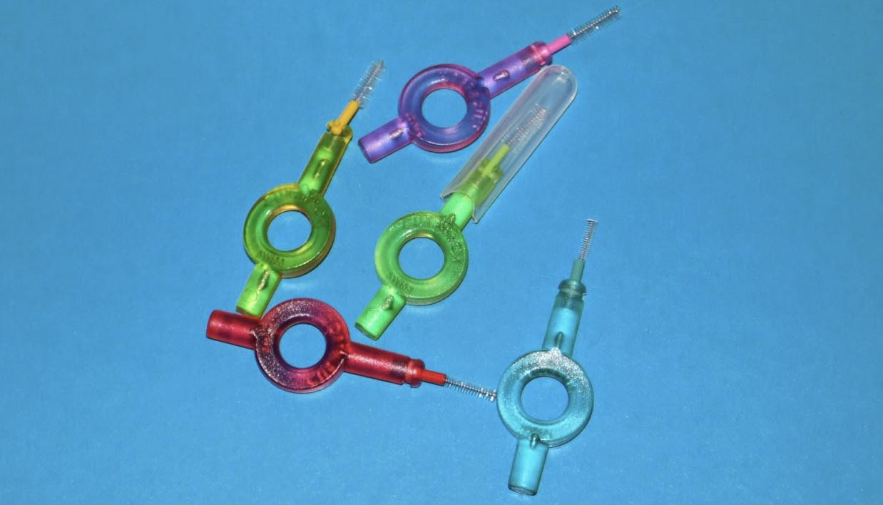 уход за ретейнером